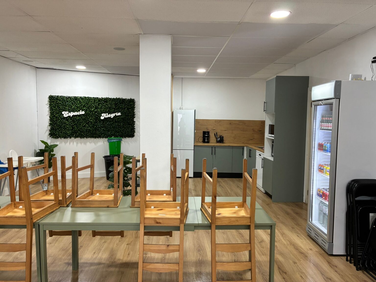 espacio-alegria-eventos-comedor-invitados-eventos
